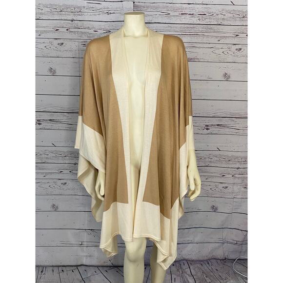 Lauren Ralph Lauren Two-Tone Knit Ruana, cape, shawl size large - Picture 4 of 12